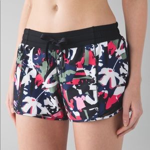 Lululemon Hotty Hot Short (long)